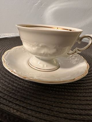 Vintage B Teacup/ Saucer Wenvel MTS