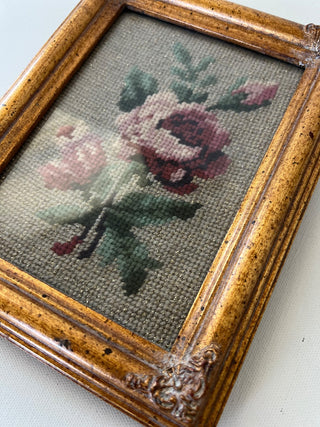 Antique wood frames needlepoint|72093