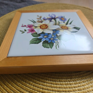 Vtg 90's Ceramic Floral Tile Trivet