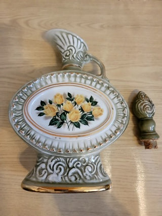 JMD- Vtg. 1969 Jim Beam "Yellow Roses" Whiskey Decanter w/ Stopper