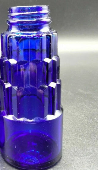 Vintage Art Deco Hazel-Atlas Glass Salt Shaker Cobalt Blue Glass with Metal Lid Moderntone Vintage #63 VV MTS