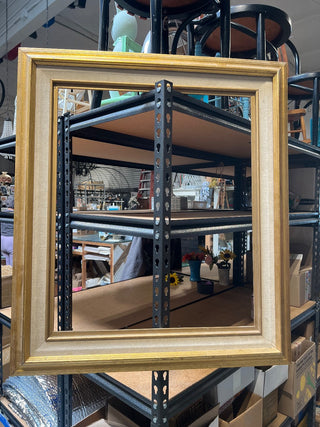 Mj94-Large Gold Frame 27.5x31.5  MTS