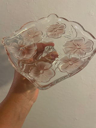 Mikasa pansy footed dish