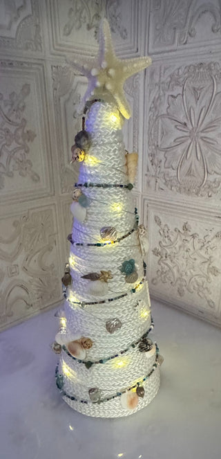 seaside Christmas tree djs designs|136366