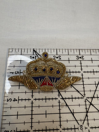 Vintage Winged Crown Embroidered Brooch RSV|116814