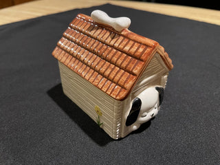 4"x3.5" Vtg Takahashi Dog House Trinket Box--SP RCD