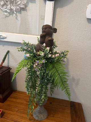 Flower arrangement with chocolate Bunny RCD