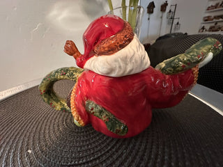 Teapot Santa Certfiea' International MTS|89908