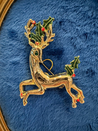 Christmas Deer Brooch Pin Gold Tone Holly Ivy Berry Enamel Holiday Vintage|139010
