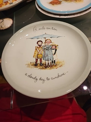1972 Plate Holly Hobbie-"A Smile Can Turn...."