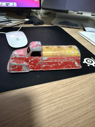 Vintage toy truck|48018