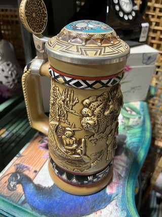 AVON Indians Of The American Frontier Lidded Stein RSV|72470