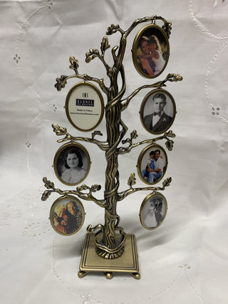 Family Tree Picture Frame 11” RSV