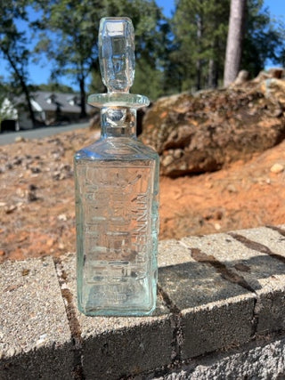 JP 1975 Walker Deluxe Bourbon License Plate Decanter Liquor Bottle #1 EMPTY
