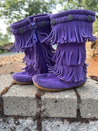 purple suede Minnetonka 3-Layer Fringe Boots Toddler Size 9