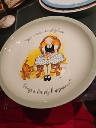 1972 Plate Holly Hobbie "Just a Little Thoughtfulness.."