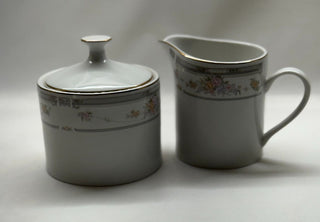 Sugar and creamer 3 pc