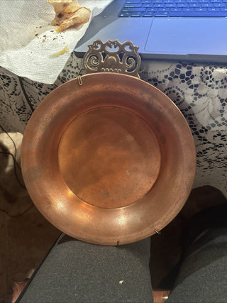 Vintage Solid Copper Plate 9.5 Diameter Without handle