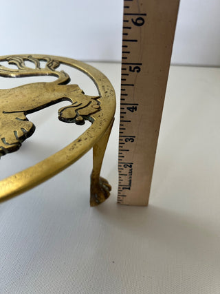 Vintage brass lion trivet stand|72040