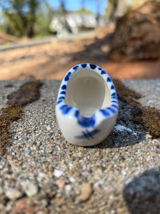 KW Delfts Blue Porcelain Shoe Ashtray JOA, Hand Painted, Windmill & Floral