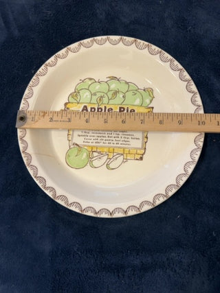 AS IS vintage Royal China by Jeannette pie plate Apple