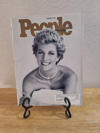 People Magazine "Princess Diana" Sept. 15, 1977 RCD|74630