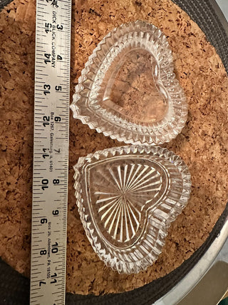 Trinket Glass Heart Box top/bowl MTS