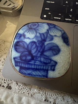 Vintage Chinese Porcelain trinket, shared box #62 VV MTS