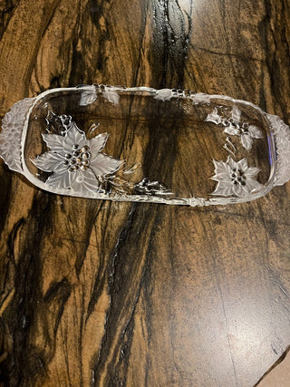 Mikasa Poinsettia Canape Glass Tray.  RSV|124981