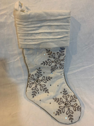 Cream & silver w/snowflakes stocking  MTS|132234