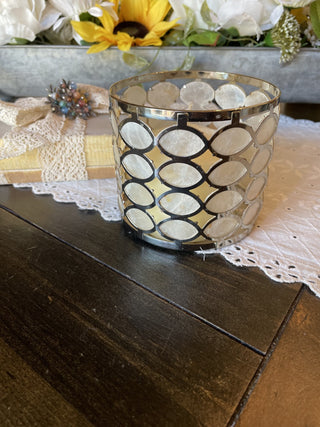 Shell Candel Holder w/candel - RDC|77656