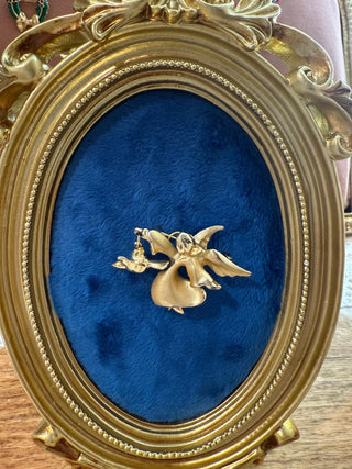 Giusti Brushed Gold Tone Flying Angel with Dove Brooch Pin|137867
