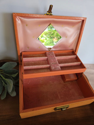 Vtg. Leather Music Jewelry Box-Pink