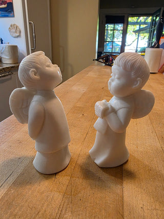 MTS 2 x Vintage White Solid Singing Angels (Italy)|124103