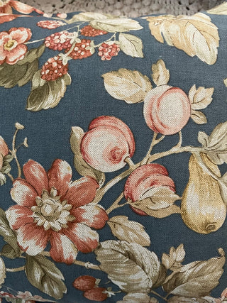 PAIR OF FLORAL & FRUIT FLANGED HEAVY COTTON PILLOWS BLUE/CREAM/SAGE/TERRACOTA 14 X 14 EXCELLENT CONDITION