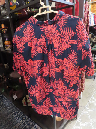 Levis Hawaii print  shirt size  XL MTS
