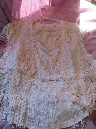 2 piece blouse with lace and vest MTS