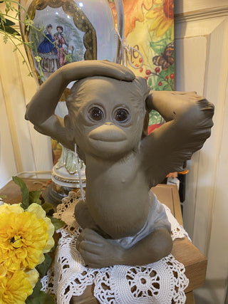 Vtg Rutledge orangutan sculpture signed RCD|129236