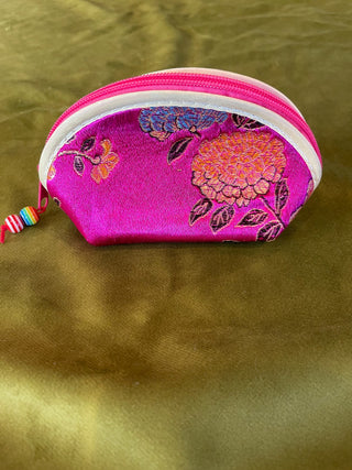 Embroidered Cloth Zipper Pouch w/ Rainbow Beads|49787