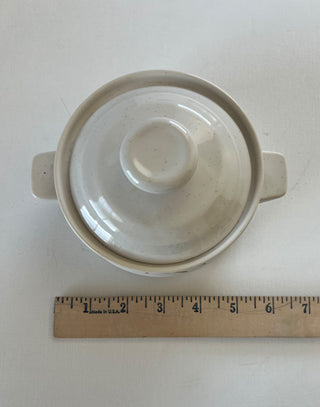 Vintage strawberry crock lidded bowl RSV|80632