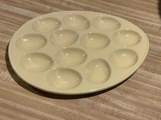 12" Fresh Decor Yellow Egg Plate--SP