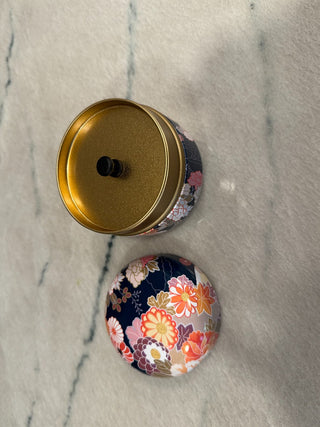 TEA LEAF TIN FALL COLORS|113075