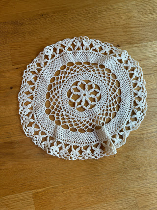 Small Doily (D)