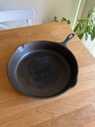 Vtg Cast Iron Skillet