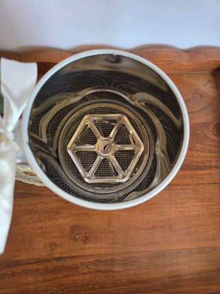 Sunflower Metal Flour Sifter-NEW