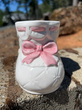 Vintage 1989 CMC Baby Girl Birth Quilted White Booties Ceramic Planter