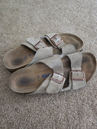 Light Brown Birkenstock Sandals (Size 36)