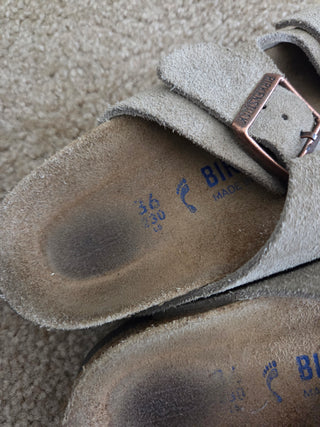 Light Brown Birkenstock Sandals (Size 36)