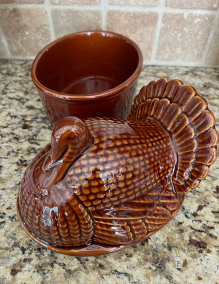 Covered Dish, Brown Turkey     MTS|117816