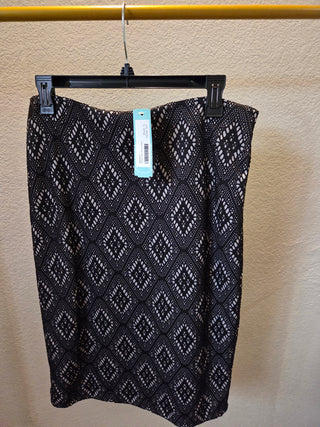 NWT- Black Geometric Pencil Skirt (L)